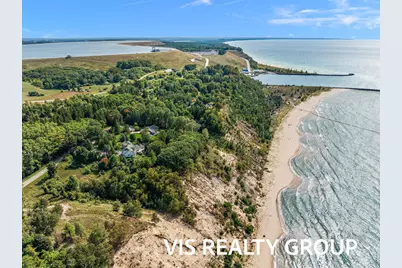 2989 S Lakeshore Drive, Ludington, MI 49431 - Photo 13