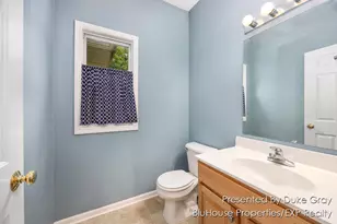 5542 Boxwood Ct SE, Grand Rapids, MI 49512 - Photo 11