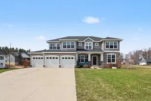 2803 Pinehill Dr, Holland, MI 49424 - Photo 1
