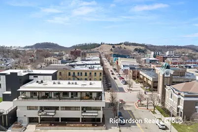 300 Washington Avenue #8, Grand Haven, MI 49417 - Photo 35