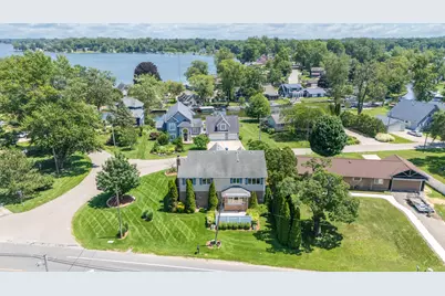 5036 Shoreview Drive, Coloma, MI 49038 - Photo 1