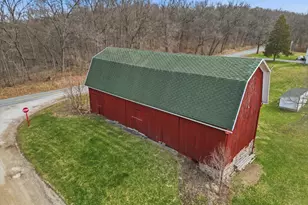 17753 Waterloo Rd, Chelsea, MI 48118 - Photo 41