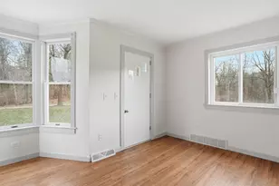 17753 Waterloo Rd, Chelsea, MI 48118 - Photo 5