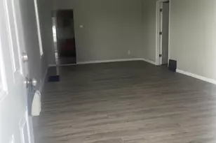 2209 Leahy St, Muskegon, MI 49444 - Photo 9