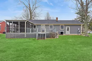 404 Sherwood Ave, Three Oaks, MI 49128 - Photo 19