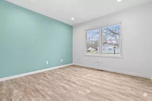 2211 Harding Ave, Lansing, MI 48910 - Photo 17