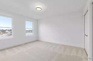 15783 Norwalk Rd, Grand Haven, MI 49417 - Photo 11