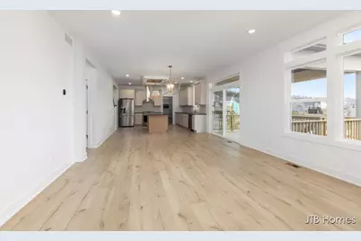 15783 Norwalk Road, Grand Haven, MI 49417 - Photo 5