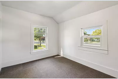 200 E Grove Street, Greenville, MI 48838 - Photo 25