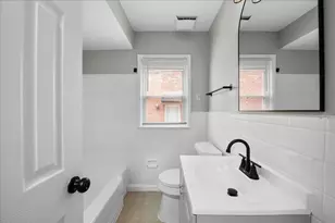 16283 Carlisle St, Detroit, MI 48205 - Photo 11