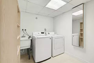 481 Village Oaks Ct, Ann Arbor, MI 48103 - Photo 25