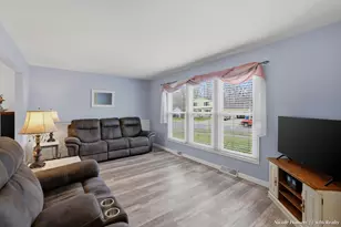 201 Homer Ln, Coopersville, MI 49404 - Photo 5