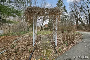 3430 Eastridge Ct NE, Grand Rapids, MI 49525 - Photo 27