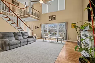 2461 Riverbend Dr, Benton Harbor, MI 49022 - Photo 5