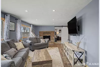 8457 Brower Lake Drive NE, Rockford, MI 49341 - Photo 5