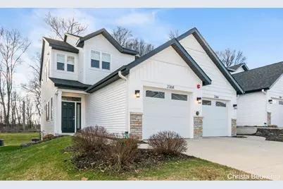 2368 Watertown Way NE, Grand Rapids, MI 49505 - Photo 1
