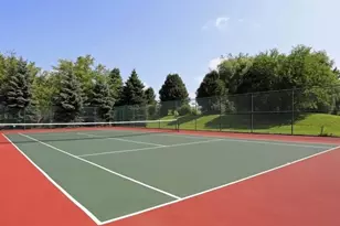 1651 Emerson Cir, Rochester Hills, MI 48307 - Photo 31