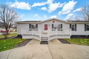 701 Missouri River Dr, Adrian, MI 49221 - Photo 3