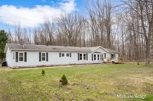 4328 105th Ave, Allegan, MI 49010 - Photo 3