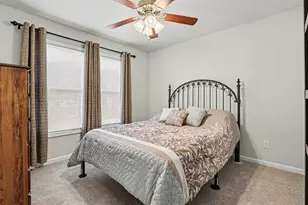 10475 Hammock Cir, Portage, MI 49024 - Photo 9