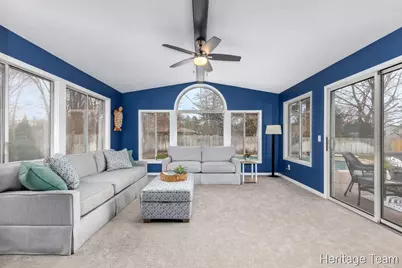 8116 Birchwood Avenue, Jenison, MI 49428 - Photo 13