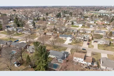 8116 Birchwood Avenue, Jenison, MI 49428 - Photo 37