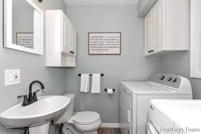 8116 Birchwood Avenue, Jenison, MI 49428 - Photo 21