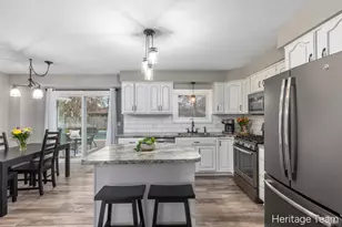 8116 Birchwood Ave, Jenison, MI 49428 - Photo 5