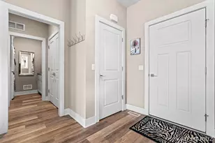 543 Macatawa Ave, Holland, MI 49423 - Photo 27