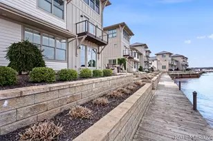 543 Macatawa Ave, Holland, MI 49423 - Photo 59