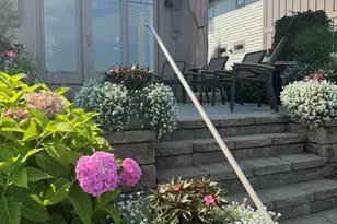 543 Macatawa Ave, Holland, MI 49423 - Photo 81