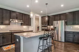 28320 Verona, Novi, MI 48377 - Photo 3