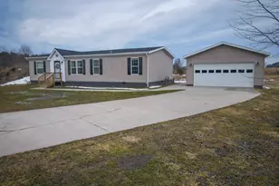 104 Evans Way, Scottville, MI 49454 - Photo 1