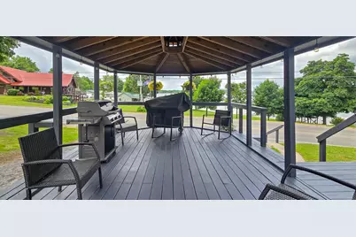 19276 4th Street, Chippewa Lake, MI 49320 - Photo 9