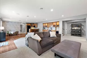 2678 Hawthorne Ct, Jenison, MI 49428 - Photo 35