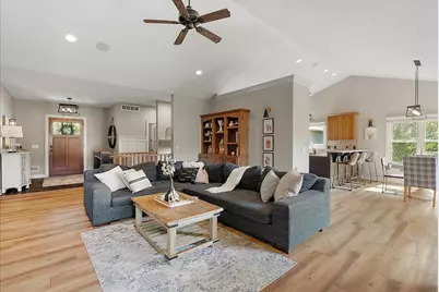 2678 Hawthorne Court, Jenison, MI 49428 - Photo 13