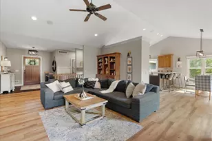 2678 Hawthorne Ct, Jenison, MI 49428 - Photo 13