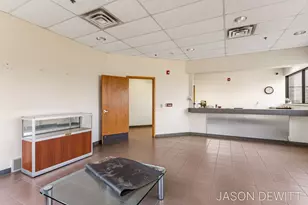 15999 Winans St, Grand Haven, MI 49417 - Photo 5