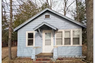 48 S Kenwood Street, Muskegon, MI 49442 - Photo 1