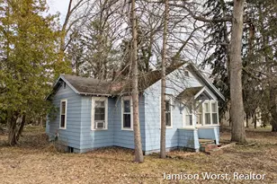 48 S Kenwood St, Muskegon, MI 49442 - Photo 3