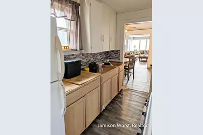 48 S Kenwood Street, Muskegon, MI 49442 - Photo 9