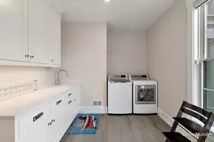 2725 Beechwood Dr SE, Grand Rapids, MI 49506 - Photo 31