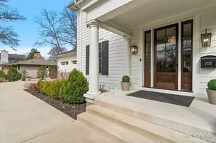 2725 Beechwood Dr SE, Grand Rapids, MI 49506 - Photo 3