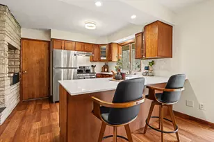 301 Woodland Dr, Buchanan, MI 49107 - Photo 13