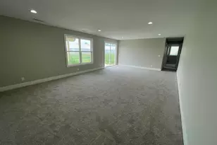 10124 Strawberry Ln, Zeeland, MI 49464 - Photo 15