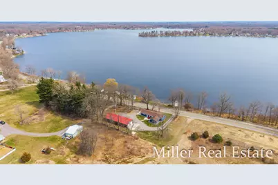 9374 S M-43 Highway, Delton, MI 49046 - Photo 3