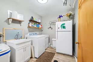 6200 Thunder Bluff Rd, Kalamazoo, MI 49009 - Photo 17