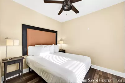 209 Clinton Avenue, Grand Haven, MI 49417 - Photo 13