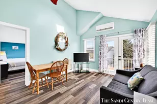 209 Clinton Ave, Grand Haven, MI 49417 - Photo 23