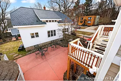 209 Clinton Avenue, Grand Haven, MI 49417 - Photo 39